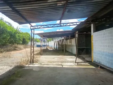 Galpão / Depósito / Armazém para venda ou aluguel, 348m² no Jardim da Luz, Itatiba