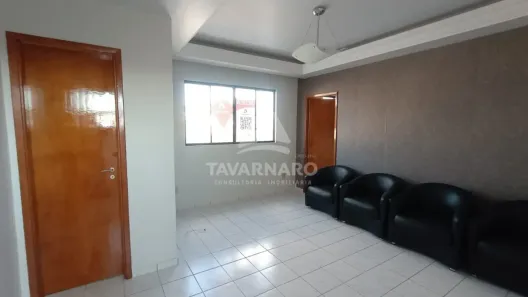 Conjunto Comercial / Sala para alugar, 52m² no Centro, Ponta Grossa