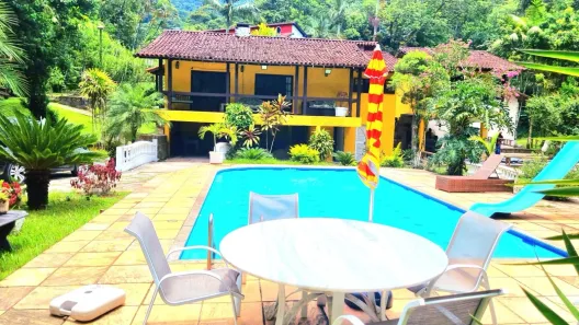Casa de Condomínio com 3 Quartos à venda, 450m² no Corujas, Guapimirim