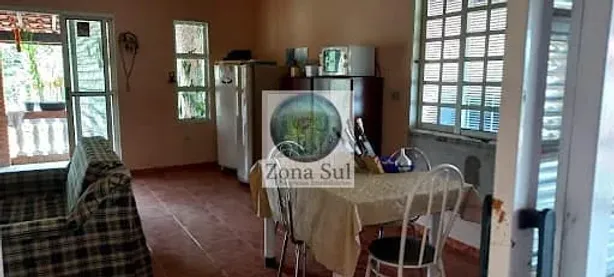 Fazenda / Sítio / Chácara com 2 Quartos à venda, 10m² no Cabacais, Sarapuí