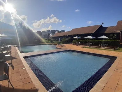 Casa de Condomínio com 3 Quartos à venda, 390m² no Alphaville (Abrantes), Camaçari
