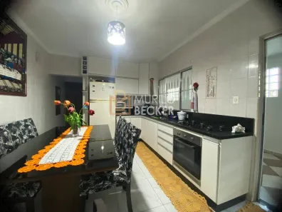 Casa com 3 Quartos à venda, 210m² no Jardim Colônia, Jacareí