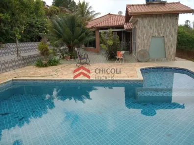 Fazenda / Sítio / Chácara com 2 Quartos à venda, 300m² no Centro, Mairinque