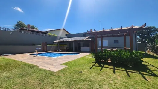 Fazenda / Sítio / Chácara com 3 Quartos à venda, 640m² no Chácaras Santo Antonio do Jardim, Jaguariúna