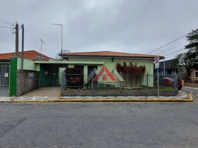 Casa com 2 Quartos à venda, 198m² no Centro, Suzano