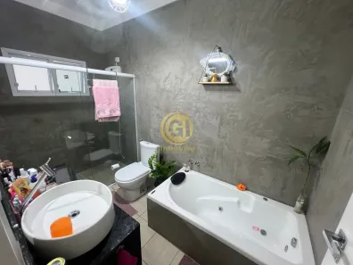 Sobrado com 4 Quartos à venda, 263m² no Residencial Santa Paula, Jacareí