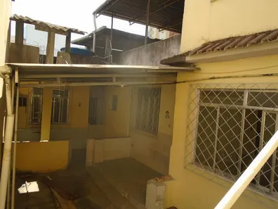 Casa com 4 Quartos à venda, 140m² no Jardim Vinte e Cinco de Agosto, Duque de Caxias