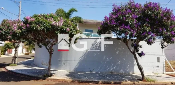 Sobrado com 4 Quartos à venda, 250m² no Jardim Souza Queiroz, Santa Bárbara D'Oeste