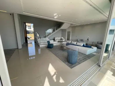Casa de Condomínio com 4 Quartos para venda ou aluguel, 822m² no Residencial Green Village, Atibaia