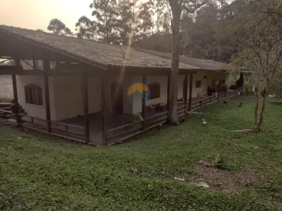 Fazenda / Sítio / Chácara com 3 Quartos à venda, 2390m² no Recreio Primavera, Itapecerica da Serra