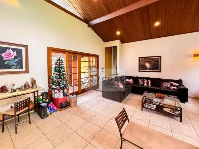 Fazenda / Sítio / Chácara com 3 Quartos à venda, 350m² no Chácaras Cataguá, Taubaté