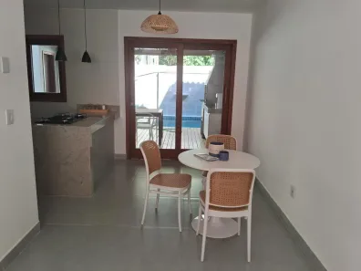 Casa de Condomínio com 2 Quartos à venda, 87m² no Arraial D'Ajuda, Porto Seguro