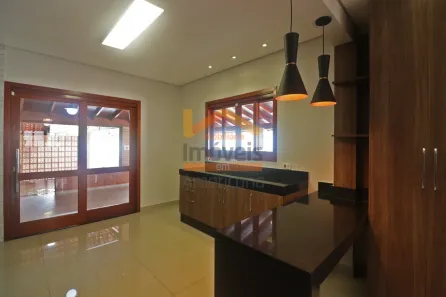 Fazenda / Sítio / Chácara com 2 Quartos para alugar, 300m² no Chácara Lucília, Americana