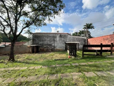Fazenda / Sítio / Chácara com 3 Quartos à venda, 200m² no Estância Lago Azul (Ártemis), Piracicaba