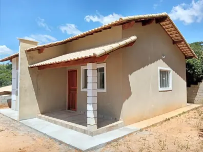 Casa de Condomínio com 2 Quartos à venda, 69m² no Arcozelo, Paty do Alferes