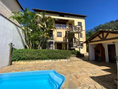 Flat com 2 Quartos à venda, 66m² no Penedo, Itatiaia