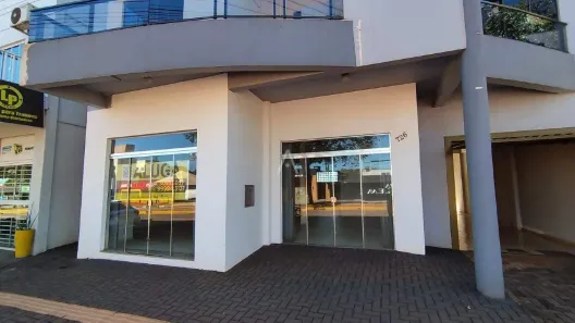 Conjunto Comercial / Sala para alugar, 200m² no Jardim Porto Alegre, Toledo