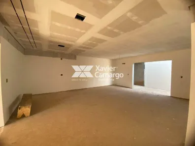 Casa com 3 Quartos à venda, 266m² no Jardim Veneza, Santa Gertrudes