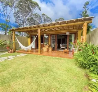 Fazenda / Sítio / Chácara com 3 Quartos à venda, 600m² no , Igaratá