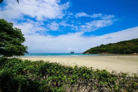 Casa de Condomínio com 3 Quartos para alugar, 300m² no Balneário Praia do Pernambuco, Guarujá