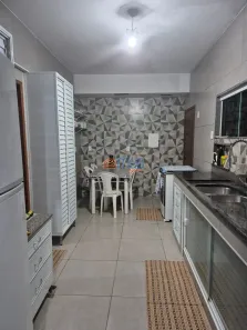 Casa com 4 Quartos para alugar, 300m² no Cantagalo, Rio das Ostras