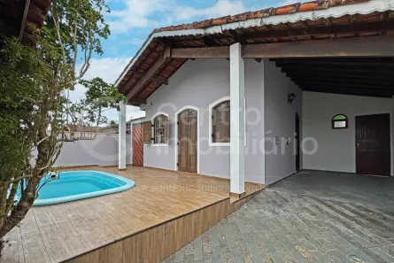 Casa com 3 Quartos à venda, 117m² no Parque Balneario Oasis, Peruíbe