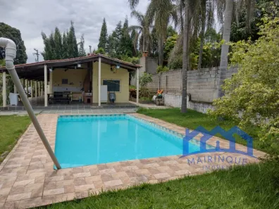 Fazenda / Sítio / Chácara com 4 Quartos à venda, 1800m² no , Mairinque