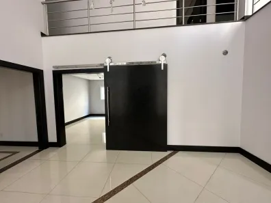 Sobrado com 4 Quartos à venda, 398m² no Jardim de Itapoan, Paulínia