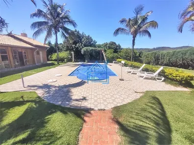 Casa de Condomínio com 4 Quartos à venda, 1700m² no Vila Pedagio, Alumínio
