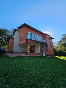 Fazenda / Sítio / Chácara com 3 Quartos à venda, 11000m² no Aguarius, Araçoiaba da Serra