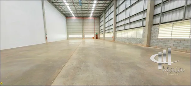 Galpão / Depósito / Armazém para alugar, 79468m² no Padroeira, Osasco