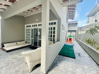 Casa com 5 Quartos para alugar, 215m² no Riviera, Bertioga