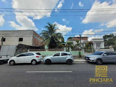 Casa Comercial à venda, 90m² no Vila Três, São Gonçalo