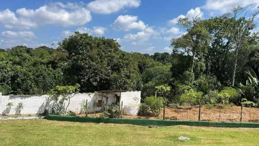Fazenda / Sítio / Chácara com 3 Quartos à venda, 680m² no Itararé, Embu-Guaçu