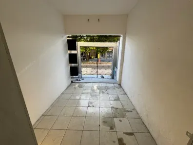 Casa com 2 Quartos para alugar, 86m² no Autran Nunes, Fortaleza