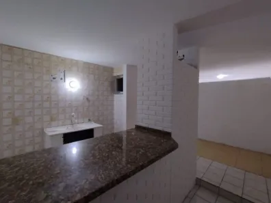 Kitnet com 1 Quarto para alugar, 41m² no Kobrasol, São José