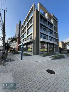 Prédio Inteiro para alugar, 2139m² no Tarumã, Curitiba