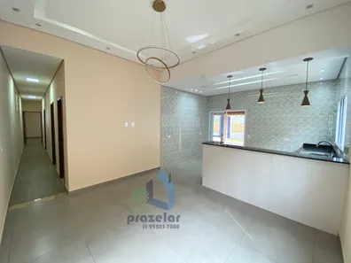 Fazenda / Sítio / Chácara com 3 Quartos à venda, 1100m² no Dona Catarina, Mairinque