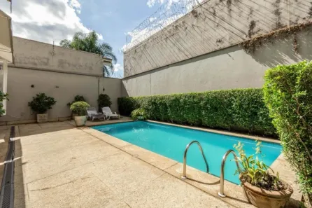 Sobrado com 4 Quartos para venda ou aluguel, 360m² no Morumbi, São Paulo
