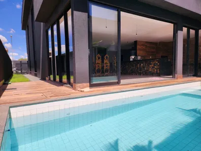 Casa de Condomínio com 4 Quartos à venda, 330m² no Fazenda Vau das Pombas, Goiânia