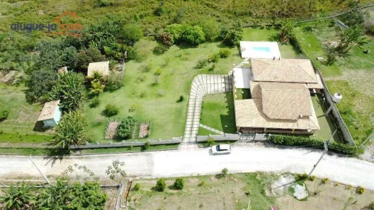 Fazenda / Sítio / Chácara com 4 Quartos à venda, 400m² no Roseirinha, Caçapava
