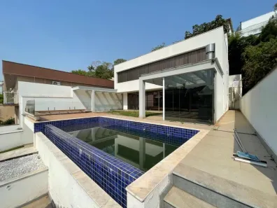Casa de Condomínio com 4 Quartos para venda ou aluguel, 357m² no São Paulo II, Cotia