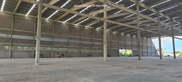 Galpão / Depósito / Armazém com 4 Quartos para alugar, 6000m² no Centro, Bayeux