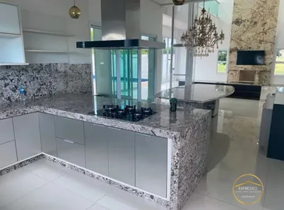 Sobrado com 4 Quartos para alugar, 950m² no Parque Campolim, Sorocaba