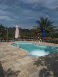 Fazenda / Sítio / Chácara com 7 Quartos à venda, 70000m² no Mantiquira, Duque de Caxias