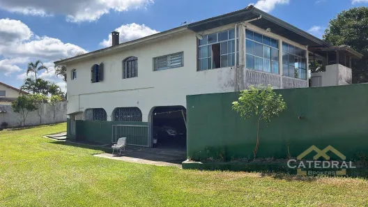 Fazenda / Sítio / Chácara com 3 Quartos à venda, 680m² no Itararé, Embu-Guaçu