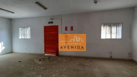 Galpão / Depósito / Armazém à venda, 250m² no Jardim São Pedro, Hortolândia