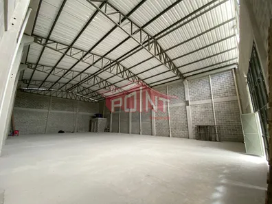 Galpão / Depósito / Armazém para alugar, 410m² no Maria Paula, Niterói