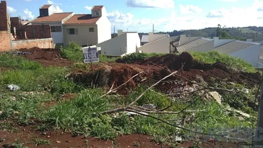 Terreno / Lote / Condomínio à venda, 275m² no Loteamento Residencial Villágio Di Roma, Apucarana