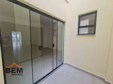 Conjunto Comercial / Sala para alugar, 39m² no Monte Alegre, Camboriú